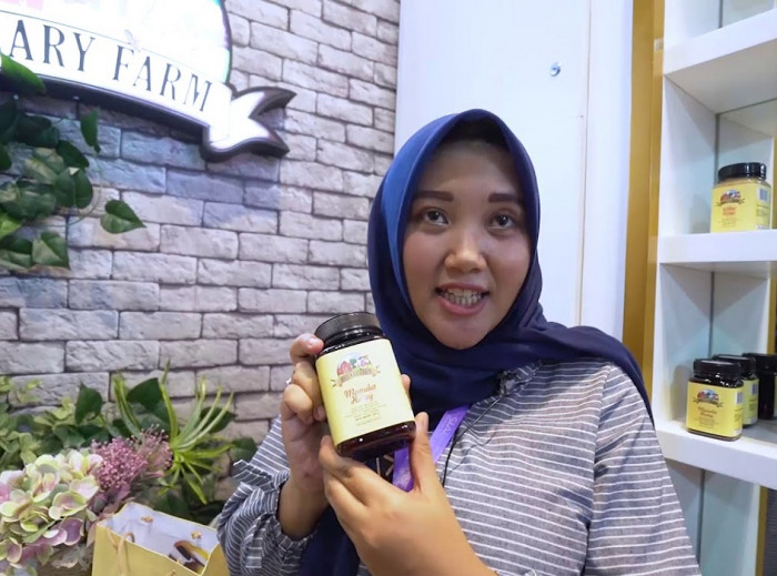 Daftar Madu Manuka Terbaik di Hillary Farm